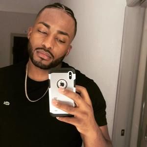 Meet your Posher, Joshua